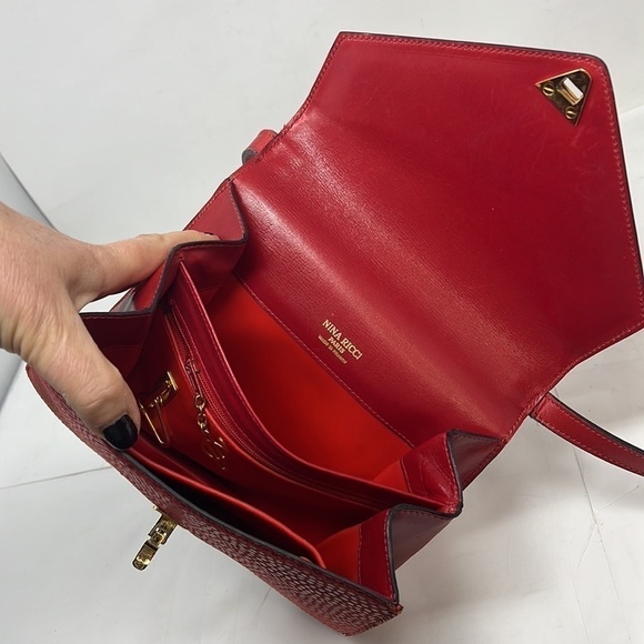 Nina Ricci Red Leather Pebbled Suede Combination Shoulder Bag Made in France - Picture 6 of 15
